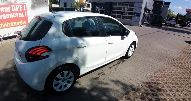 Peugeot 208 cena 25800 przebieg: 68300, rok produkcji 2015 z Krotoszyn małe 79
